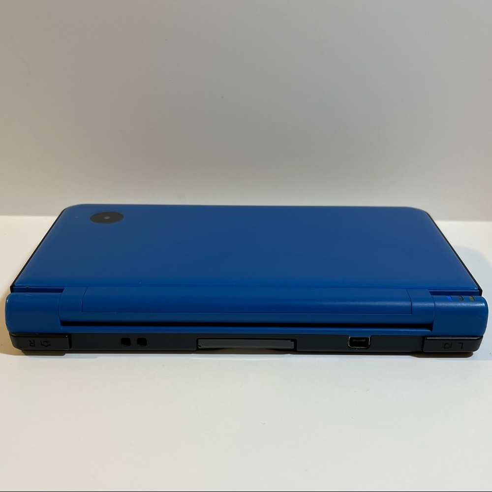 SOLD (1)Nintendo DSi XL Midnight Blue (1)NEW🔌 (1)NEW 32GB CARD (7)Games! - Picture 11 of 15